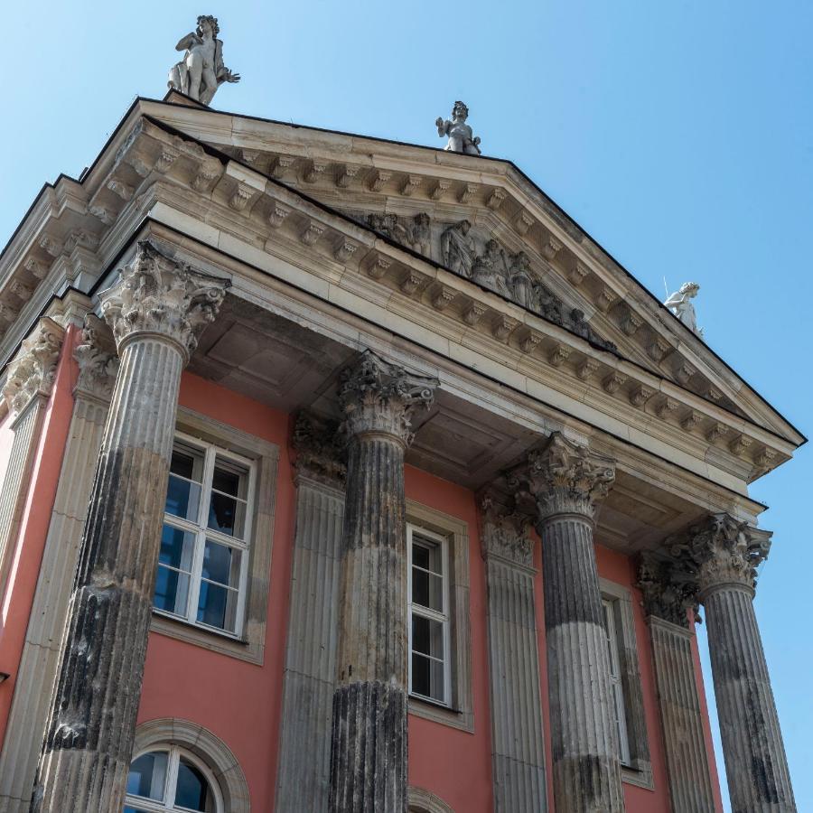 Studio Apartment Im Palais Fleur Blanche Potsdam Exterior foto